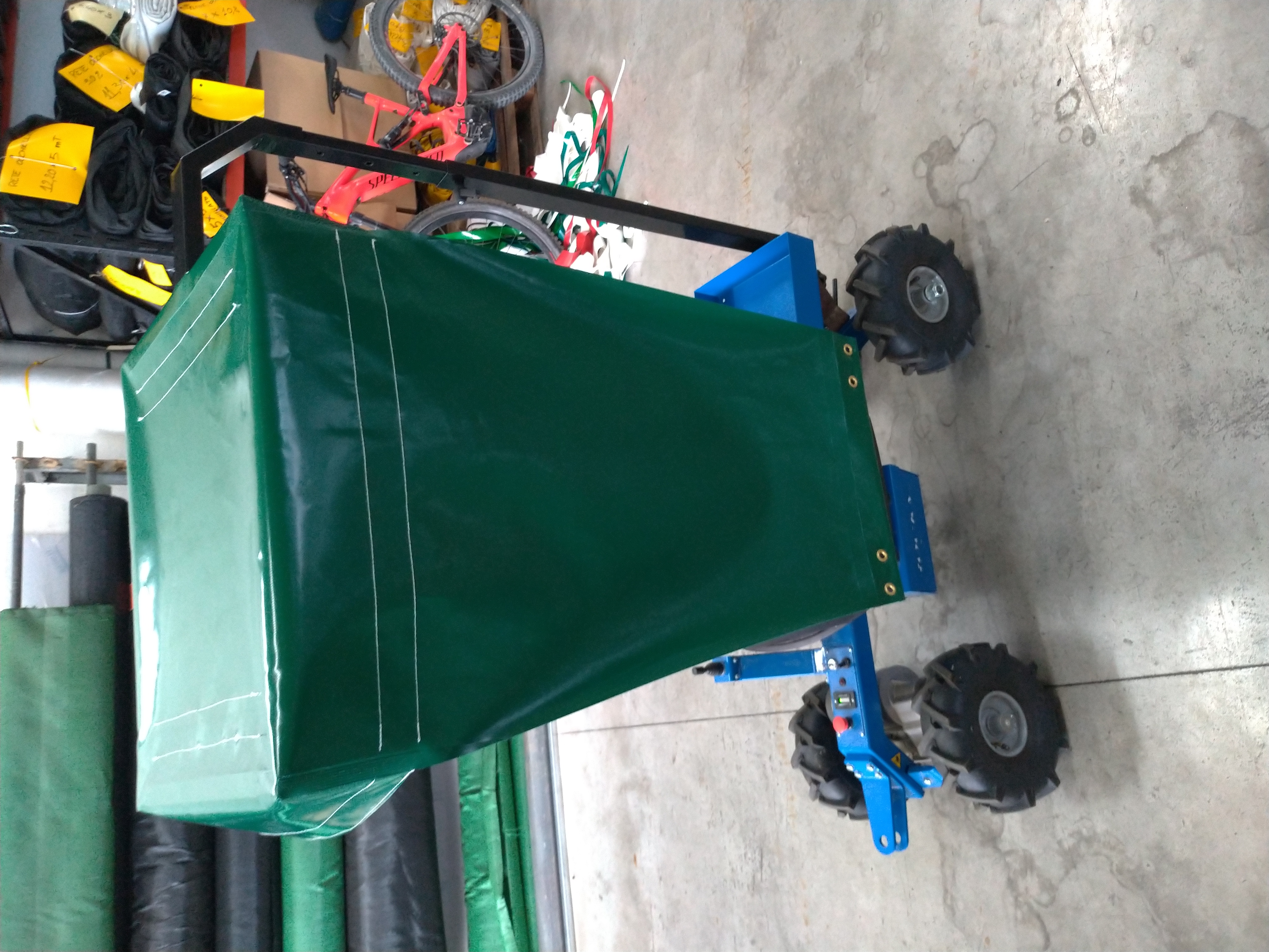 Copertura macchina per potatura